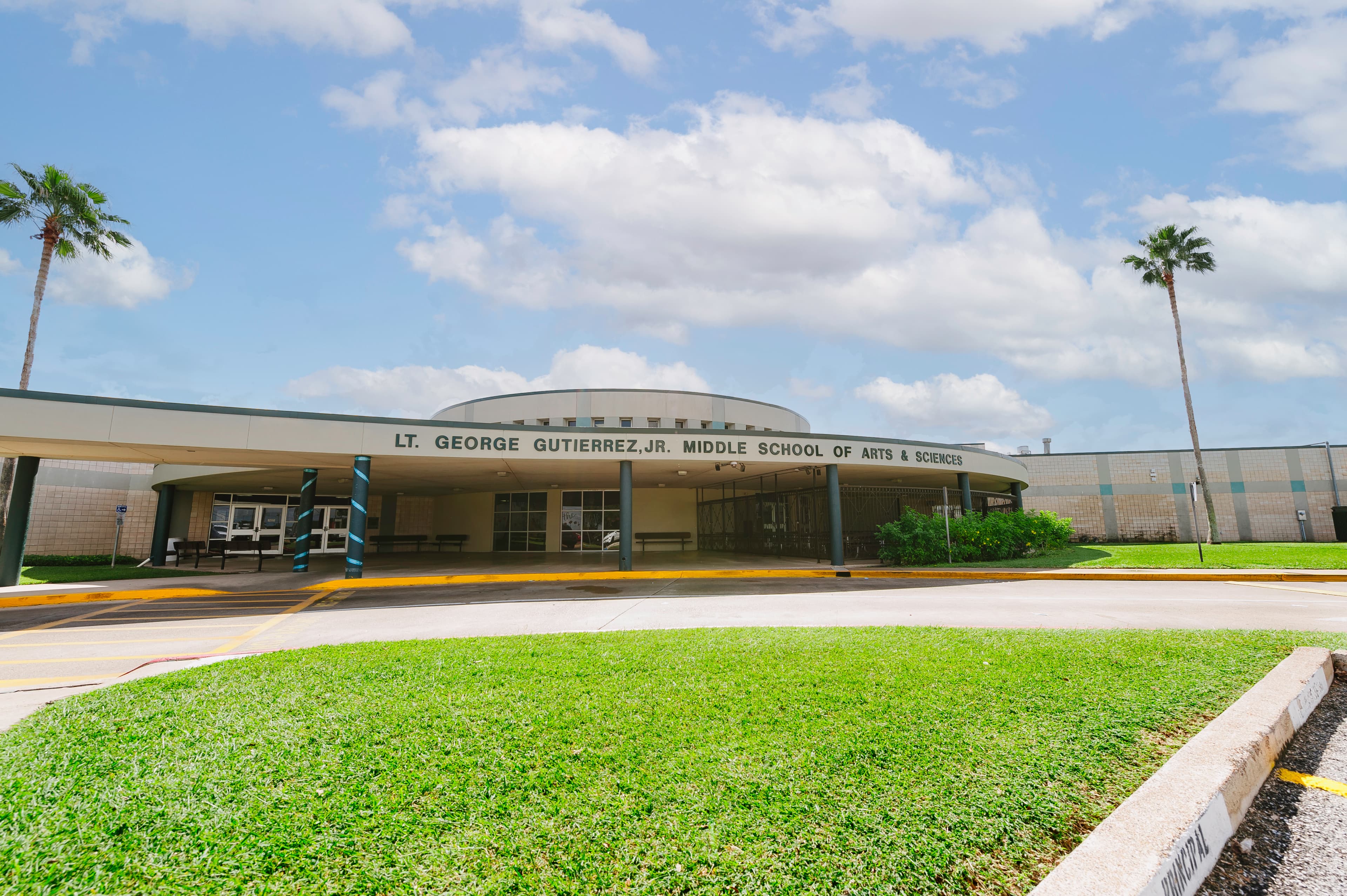 Gutierrez Middle School of Arts & Sciences campus